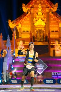 BIB: 5910
                            <button type="button" onclick="openModal(22646461)" class="btn btn-primary btn-sm float-right btn-popup" data-toggle="modal" data-target=".modal-high-quality">
                        <i class="fas fa-shopping-cart"></i> Add to Cart
                    </button>
                                            <button type="button" onclick="isThisMe(22646461, true)" class="btn btn-success btn-sm float-right btn-popup btn-isme hidden" data-toggle="tooltip" data-placement="bottom" title="นี่คือรูปของคุณใช่ไหม คลิกที่นี่เพื่อเอาเข้าอัลบั้ม">
                        <i class="fas fa-plus"></i> Add to album
                    </button>
                    <button type="button" onclick="isThisMe(22646461, false)" class="btn btn-warning btn-sm float-right btn-popup btn-isnotme hidden">
                        <i class="fas fa-ban"></i> Remove from album
                    </button>