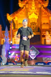 BIB: 5224
                            <button type="button" onclick="openModal(22648595)" class="btn btn-primary btn-sm float-right btn-popup" data-toggle="modal" data-target=".modal-high-quality">
                        <i class="fas fa-shopping-cart"></i> Add to Cart
                    </button>
                                            <button type="button" onclick="isThisMe(22648595, true)" class="btn btn-success btn-sm float-right btn-popup btn-isme hidden" data-toggle="tooltip" data-placement="bottom" title="นี่คือรูปของคุณใช่ไหม คลิกที่นี่เพื่อเอาเข้าอัลบั้ม">
                        <i class="fas fa-plus"></i> Add to album
                    </button>
                    <button type="button" onclick="isThisMe(22648595, false)" class="btn btn-warning btn-sm float-right btn-popup btn-isnotme hidden">
                        <i class="fas fa-ban"></i> Remove from album
                    </button>