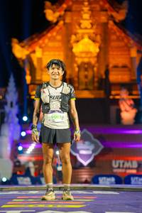 BIB: 9002
                            <button type="button" onclick="openModal(22649903)" class="btn btn-primary btn-sm float-right btn-popup" data-toggle="modal" data-target=".modal-high-quality">
                        <i class="fas fa-shopping-cart"></i> Add to Cart
                    </button>
                                            <button type="button" onclick="isThisMe(22649903, true)" class="btn btn-success btn-sm float-right btn-popup btn-isme hidden" data-toggle="tooltip" data-placement="bottom" title="นี่คือรูปของคุณใช่ไหม คลิกที่นี่เพื่อเอาเข้าอัลบั้ม">
                        <i class="fas fa-plus"></i> Add to album
                    </button>
                    <button type="button" onclick="isThisMe(22649903, false)" class="btn btn-warning btn-sm float-right btn-popup btn-isnotme hidden">
                        <i class="fas fa-ban"></i> Remove from album
                    </button>