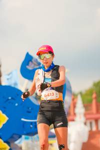 BIB: 6413
                            <button type="button" onclick="openModal(22537611)" class="btn btn-primary btn-sm float-right btn-popup" data-toggle="modal" data-target=".modal-high-quality">
                        <i class="fas fa-shopping-cart"></i> Add to Cart
                    </button>
                                            <button type="button" onclick="isThisMe(22537611, true)" class="btn btn-success btn-sm float-right btn-popup btn-isme hidden" data-toggle="tooltip" data-placement="bottom" title="นี่คือรูปของคุณใช่ไหม คลิกที่นี่เพื่อเอาเข้าอัลบั้ม">
                        <i class="fas fa-plus"></i> Add to album
                    </button>
                    <button type="button" onclick="isThisMe(22537611, false)" class="btn btn-warning btn-sm float-right btn-popup btn-isnotme hidden">
                        <i class="fas fa-ban"></i> Remove from album
                    </button>