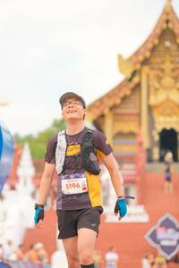 BIB: 5196
                            <button type="button" onclick="openModal(22560581)" class="btn btn-primary btn-sm float-right btn-popup" data-toggle="modal" data-target=".modal-high-quality">
                        <i class="fas fa-shopping-cart"></i> Add to Cart
                    </button>
                                            <button type="button" onclick="isThisMe(22560581, true)" class="btn btn-success btn-sm float-right btn-popup btn-isme hidden" data-toggle="tooltip" data-placement="bottom" title="นี่คือรูปของคุณใช่ไหม คลิกที่นี่เพื่อเอาเข้าอัลบั้ม">
                        <i class="fas fa-plus"></i> Add to album
                    </button>
                    <button type="button" onclick="isThisMe(22560581, false)" class="btn btn-warning btn-sm float-right btn-popup btn-isnotme hidden">
                        <i class="fas fa-ban"></i> Remove from album
                    </button>