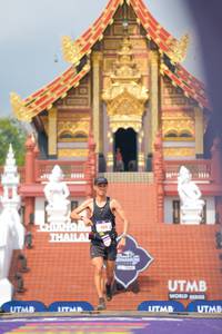 BIB: 405
                            <button type="button" onclick="openModal(22523327)" class="btn btn-primary btn-sm float-right btn-popup" data-toggle="modal" data-target=".modal-high-quality">
                        <i class="fas fa-shopping-cart"></i> Add to Cart
                    </button>
                                            <button type="button" onclick="isThisMe(22523327, true)" class="btn btn-success btn-sm float-right btn-popup btn-isme hidden" data-toggle="tooltip" data-placement="bottom" title="นี่คือรูปของคุณใช่ไหม คลิกที่นี่เพื่อเอาเข้าอัลบั้ม">
                        <i class="fas fa-plus"></i> Add to album
                    </button>
                    <button type="button" onclick="isThisMe(22523327, false)" class="btn btn-warning btn-sm float-right btn-popup btn-isnotme hidden">
                        <i class="fas fa-ban"></i> Remove from album
                    </button>