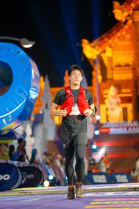 BIB: 610
                            <button type="button" onclick="openModal(22644740)" class="btn btn-primary btn-sm float-right btn-popup" data-toggle="modal" data-target=".modal-high-quality">
                        <i class="fas fa-shopping-cart"></i> Add to Cart
                    </button>
                                            <button type="button" onclick="isThisMe(22644740, true)" class="btn btn-success btn-sm float-right btn-popup btn-isme hidden" data-toggle="tooltip" data-placement="bottom" title="นี่คือรูปของคุณใช่ไหม คลิกที่นี่เพื่อเอาเข้าอัลบั้ม">
                        <i class="fas fa-plus"></i> Add to album
                    </button>
                    <button type="button" onclick="isThisMe(22644740, false)" class="btn btn-warning btn-sm float-right btn-popup btn-isnotme hidden">
                        <i class="fas fa-ban"></i> Remove from album
                    </button>