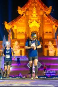 BIB: 957, 
                            <button type="button" onclick="openModal(22580402)" class="btn btn-primary btn-sm float-right btn-popup" data-toggle="modal" data-target=".modal-high-quality">
                        <i class="fas fa-shopping-cart"></i> Add to Cart
                    </button>
                                            <button type="button" onclick="isThisMe(22580402, true)" class="btn btn-success btn-sm float-right btn-popup btn-isme hidden" data-toggle="tooltip" data-placement="bottom" title="นี่คือรูปของคุณใช่ไหม คลิกที่นี่เพื่อเอาเข้าอัลบั้ม">
                        <i class="fas fa-plus"></i> Add to album
                    </button>
                    <button type="button" onclick="isThisMe(22580402, false)" class="btn btn-warning btn-sm float-right btn-popup btn-isnotme hidden">
                        <i class="fas fa-ban"></i> Remove from album
                    </button>