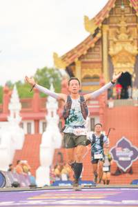 BIB: 5509, 
                            <button type="button" onclick="openModal(22559986)" class="btn btn-primary btn-sm float-right btn-popup" data-toggle="modal" data-target=".modal-high-quality">
                        <i class="fas fa-shopping-cart"></i> Add to Cart
                    </button>
                                            <button type="button" onclick="isThisMe(22559986, true)" class="btn btn-success btn-sm float-right btn-popup btn-isme hidden" data-toggle="tooltip" data-placement="bottom" title="นี่คือรูปของคุณใช่ไหม คลิกที่นี่เพื่อเอาเข้าอัลบั้ม">
                        <i class="fas fa-plus"></i> Add to album
                    </button>
                    <button type="button" onclick="isThisMe(22559986, false)" class="btn btn-warning btn-sm float-right btn-popup btn-isnotme hidden">
                        <i class="fas fa-ban"></i> Remove from album
                    </button>