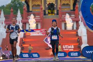 BIB: 553
                            <button type="button" onclick="openModal(22566294)" class="btn btn-primary btn-sm float-right btn-popup" data-toggle="modal" data-target=".modal-high-quality">
                        <i class="fas fa-shopping-cart"></i> Add to Cart
                    </button>
                                            <button type="button" onclick="isThisMe(22566294, true)" class="btn btn-success btn-sm float-right btn-popup btn-isme hidden" data-toggle="tooltip" data-placement="bottom" title="นี่คือรูปของคุณใช่ไหม คลิกที่นี่เพื่อเอาเข้าอัลบั้ม">
                        <i class="fas fa-plus"></i> Add to album
                    </button>
                    <button type="button" onclick="isThisMe(22566294, false)" class="btn btn-warning btn-sm float-right btn-popup btn-isnotme hidden">
                        <i class="fas fa-ban"></i> Remove from album
                    </button>