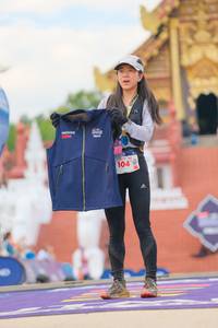 BIB: 104
                            <button type="button" onclick="openModal(22554631)" class="btn btn-primary btn-sm float-right btn-popup" data-toggle="modal" data-target=".modal-high-quality">
                        <i class="fas fa-shopping-cart"></i> Add to Cart
                    </button>
                                            <button type="button" onclick="isThisMe(22554631, true)" class="btn btn-success btn-sm float-right btn-popup btn-isme hidden" data-toggle="tooltip" data-placement="bottom" title="นี่คือรูปของคุณใช่ไหม คลิกที่นี่เพื่อเอาเข้าอัลบั้ม">
                        <i class="fas fa-plus"></i> Add to album
                    </button>
                    <button type="button" onclick="isThisMe(22554631, false)" class="btn btn-warning btn-sm float-right btn-popup btn-isnotme hidden">
                        <i class="fas fa-ban"></i> Remove from album
                    </button>