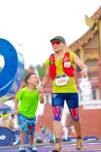 BIB: 5185
                            <button type="button" onclick="openModal(22555433)" class="btn btn-primary btn-sm float-right btn-popup" data-toggle="modal" data-target=".modal-high-quality">
                        <i class="fas fa-shopping-cart"></i> Add to Cart
                    </button>
                                            <button type="button" onclick="isThisMe(22555433, true)" class="btn btn-success btn-sm float-right btn-popup btn-isme hidden" data-toggle="tooltip" data-placement="bottom" title="นี่คือรูปของคุณใช่ไหม คลิกที่นี่เพื่อเอาเข้าอัลบั้ม">
                        <i class="fas fa-plus"></i> Add to album
                    </button>
                    <button type="button" onclick="isThisMe(22555433, false)" class="btn btn-warning btn-sm float-right btn-popup btn-isnotme hidden">
                        <i class="fas fa-ban"></i> Remove from album
                    </button>