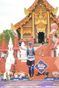 BIB: 39222
                            <button type="button" onclick="openModal(22562808)" class="btn btn-primary btn-sm float-right btn-popup" data-toggle="modal" data-target=".modal-high-quality">
                        <i class="fas fa-shopping-cart"></i> Add to Cart
                    </button>
                                            <button type="button" onclick="isThisMe(22562808, true)" class="btn btn-success btn-sm float-right btn-popup btn-isme hidden" data-toggle="tooltip" data-placement="bottom" title="นี่คือรูปของคุณใช่ไหม คลิกที่นี่เพื่อเอาเข้าอัลบั้ม">
                        <i class="fas fa-plus"></i> Add to album
                    </button>
                    <button type="button" onclick="isThisMe(22562808, false)" class="btn btn-warning btn-sm float-right btn-popup btn-isnotme hidden">
                        <i class="fas fa-ban"></i> Remove from album
                    </button>