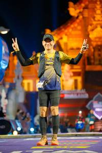 BIB: 4137
                            <button type="button" onclick="openModal(22649431)" class="btn btn-primary btn-sm float-right btn-popup" data-toggle="modal" data-target=".modal-high-quality">
                        <i class="fas fa-shopping-cart"></i> Add to Cart
                    </button>
                                            <button type="button" onclick="isThisMe(22649431, true)" class="btn btn-success btn-sm float-right btn-popup btn-isme hidden" data-toggle="tooltip" data-placement="bottom" title="นี่คือรูปของคุณใช่ไหม คลิกที่นี่เพื่อเอาเข้าอัลบั้ม">
                        <i class="fas fa-plus"></i> Add to album
                    </button>
                    <button type="button" onclick="isThisMe(22649431, false)" class="btn btn-warning btn-sm float-right btn-popup btn-isnotme hidden">
                        <i class="fas fa-ban"></i> Remove from album
                    </button>