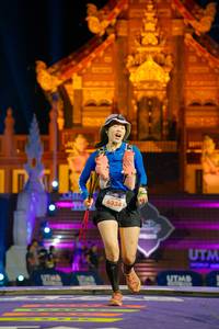 BIB: 100, 6334
                            <button type="button" onclick="openModal(22646933)" class="btn btn-primary btn-sm float-right btn-popup" data-toggle="modal" data-target=".modal-high-quality">
                        <i class="fas fa-shopping-cart"></i> Add to Cart
                    </button>
                                            <button type="button" onclick="isThisMe(22646933, true)" class="btn btn-success btn-sm float-right btn-popup btn-isme hidden" data-toggle="tooltip" data-placement="bottom" title="นี่คือรูปของคุณใช่ไหม คลิกที่นี่เพื่อเอาเข้าอัลบั้ม">
                        <i class="fas fa-plus"></i> Add to album
                    </button>
                    <button type="button" onclick="isThisMe(22646933, false)" class="btn btn-warning btn-sm float-right btn-popup btn-isnotme hidden">
                        <i class="fas fa-ban"></i> Remove from album
                    </button>