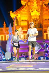 BIB: 5918
                            <button type="button" onclick="openModal(22578515)" class="btn btn-primary btn-sm float-right btn-popup" data-toggle="modal" data-target=".modal-high-quality">
                        <i class="fas fa-shopping-cart"></i> Add to Cart
                    </button>
                                            <button type="button" onclick="isThisMe(22578515, true)" class="btn btn-success btn-sm float-right btn-popup btn-isme hidden" data-toggle="tooltip" data-placement="bottom" title="นี่คือรูปของคุณใช่ไหม คลิกที่นี่เพื่อเอาเข้าอัลบั้ม">
                        <i class="fas fa-plus"></i> Add to album
                    </button>
                    <button type="button" onclick="isThisMe(22578515, false)" class="btn btn-warning btn-sm float-right btn-popup btn-isnotme hidden">
                        <i class="fas fa-ban"></i> Remove from album
                    </button>