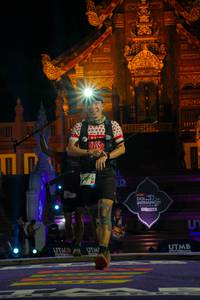 BIB: 110404
                            <button type="button" onclick="openModal(22648422)" class="btn btn-primary btn-sm float-right btn-popup" data-toggle="modal" data-target=".modal-high-quality">
                        <i class="fas fa-shopping-cart"></i> Add to Cart
                    </button>
                                            <button type="button" onclick="isThisMe(22648422, true)" class="btn btn-success btn-sm float-right btn-popup btn-isme hidden" data-toggle="tooltip" data-placement="bottom" title="นี่คือรูปของคุณใช่ไหม คลิกที่นี่เพื่อเอาเข้าอัลบั้ม">
                        <i class="fas fa-plus"></i> Add to album
                    </button>
                    <button type="button" onclick="isThisMe(22648422, false)" class="btn btn-warning btn-sm float-right btn-popup btn-isnotme hidden">
                        <i class="fas fa-ban"></i> Remove from album
                    </button>