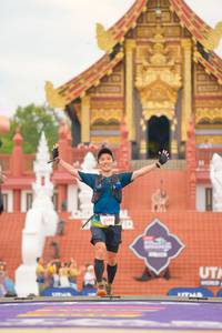 BIB: 5148, 
                            <button type="button" onclick="openModal(22562830)" class="btn btn-primary btn-sm float-right btn-popup" data-toggle="modal" data-target=".modal-high-quality">
                        <i class="fas fa-shopping-cart"></i> Add to Cart
                    </button>
                                            <button type="button" onclick="isThisMe(22562830, true)" class="btn btn-success btn-sm float-right btn-popup btn-isme hidden" data-toggle="tooltip" data-placement="bottom" title="นี่คือรูปของคุณใช่ไหม คลิกที่นี่เพื่อเอาเข้าอัลบั้ม">
                        <i class="fas fa-plus"></i> Add to album
                    </button>
                    <button type="button" onclick="isThisMe(22562830, false)" class="btn btn-warning btn-sm float-right btn-popup btn-isnotme hidden">
                        <i class="fas fa-ban"></i> Remove from album
                    </button>