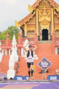 BIB: 5615
                            <button type="button" onclick="openModal(22549417)" class="btn btn-primary btn-sm float-right btn-popup" data-toggle="modal" data-target=".modal-high-quality">
                        <i class="fas fa-shopping-cart"></i> Add to Cart
                    </button>
                                            <button type="button" onclick="isThisMe(22549417, true)" class="btn btn-success btn-sm float-right btn-popup btn-isme hidden" data-toggle="tooltip" data-placement="bottom" title="นี่คือรูปของคุณใช่ไหม คลิกที่นี่เพื่อเอาเข้าอัลบั้ม">
                        <i class="fas fa-plus"></i> Add to album
                    </button>
                    <button type="button" onclick="isThisMe(22549417, false)" class="btn btn-warning btn-sm float-right btn-popup btn-isnotme hidden">
                        <i class="fas fa-ban"></i> Remove from album
                    </button>