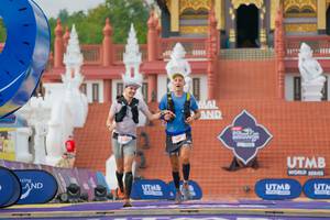 BIB: 109
                            <button type="button" onclick="openModal(22543395)" class="btn btn-primary btn-sm float-right btn-popup" data-toggle="modal" data-target=".modal-high-quality">
                        <i class="fas fa-shopping-cart"></i> Add to Cart
                    </button>
                                            <button type="button" onclick="isThisMe(22543395, true)" class="btn btn-success btn-sm float-right btn-popup btn-isme hidden" data-toggle="tooltip" data-placement="bottom" title="นี่คือรูปของคุณใช่ไหม คลิกที่นี่เพื่อเอาเข้าอัลบั้ม">
                        <i class="fas fa-plus"></i> Add to album
                    </button>
                    <button type="button" onclick="isThisMe(22543395, false)" class="btn btn-warning btn-sm float-right btn-popup btn-isnotme hidden">
                        <i class="fas fa-ban"></i> Remove from album
                    </button>