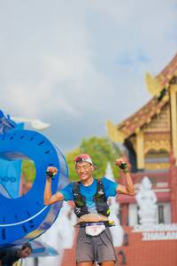 BIB: 100
                            <button type="button" onclick="openModal(22521073)" class="btn btn-primary btn-sm float-right btn-popup" data-toggle="modal" data-target=".modal-high-quality">
                        <i class="fas fa-shopping-cart"></i> Add to Cart
                    </button>
                                            <button type="button" onclick="isThisMe(22521073, true)" class="btn btn-success btn-sm float-right btn-popup btn-isme hidden" data-toggle="tooltip" data-placement="bottom" title="นี่คือรูปของคุณใช่ไหม คลิกที่นี่เพื่อเอาเข้าอัลบั้ม">
                        <i class="fas fa-plus"></i> Add to album
                    </button>
                    <button type="button" onclick="isThisMe(22521073, false)" class="btn btn-warning btn-sm float-right btn-popup btn-isnotme hidden">
                        <i class="fas fa-ban"></i> Remove from album
                    </button>