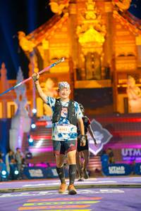 BIB: 6182
                            <button type="button" onclick="openModal(22580533)" class="btn btn-primary btn-sm float-right btn-popup" data-toggle="modal" data-target=".modal-high-quality">
                        <i class="fas fa-shopping-cart"></i> Add to Cart
                    </button>
                                            <button type="button" onclick="isThisMe(22580533, true)" class="btn btn-success btn-sm float-right btn-popup btn-isme hidden" data-toggle="tooltip" data-placement="bottom" title="นี่คือรูปของคุณใช่ไหม คลิกที่นี่เพื่อเอาเข้าอัลบั้ม">
                        <i class="fas fa-plus"></i> Add to album
                    </button>
                    <button type="button" onclick="isThisMe(22580533, false)" class="btn btn-warning btn-sm float-right btn-popup btn-isnotme hidden">
                        <i class="fas fa-ban"></i> Remove from album
                    </button>