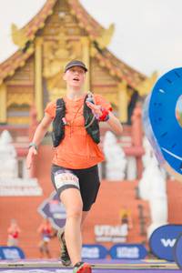 BIB: 5334
                            <button type="button" onclick="openModal(22545975)" class="btn btn-primary btn-sm float-right btn-popup" data-toggle="modal" data-target=".modal-high-quality">
                        <i class="fas fa-shopping-cart"></i> Add to Cart
                    </button>
                                            <button type="button" onclick="isThisMe(22545975, true)" class="btn btn-success btn-sm float-right btn-popup btn-isme hidden" data-toggle="tooltip" data-placement="bottom" title="นี่คือรูปของคุณใช่ไหม คลิกที่นี่เพื่อเอาเข้าอัลบั้ม">
                        <i class="fas fa-plus"></i> Add to album
                    </button>
                    <button type="button" onclick="isThisMe(22545975, false)" class="btn btn-warning btn-sm float-right btn-popup btn-isnotme hidden">
                        <i class="fas fa-ban"></i> Remove from album
                    </button>