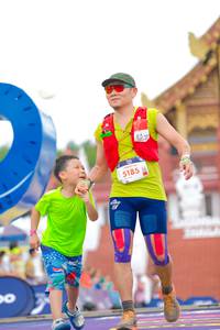 BIB: 5185
                            <button type="button" onclick="openModal(22555449)" class="btn btn-primary btn-sm float-right btn-popup" data-toggle="modal" data-target=".modal-high-quality">
                        <i class="fas fa-shopping-cart"></i> Add to Cart
                    </button>
                                            <button type="button" onclick="isThisMe(22555449, true)" class="btn btn-success btn-sm float-right btn-popup btn-isme hidden" data-toggle="tooltip" data-placement="bottom" title="นี่คือรูปของคุณใช่ไหม คลิกที่นี่เพื่อเอาเข้าอัลบั้ม">
                        <i class="fas fa-plus"></i> Add to album
                    </button>
                    <button type="button" onclick="isThisMe(22555449, false)" class="btn btn-warning btn-sm float-right btn-popup btn-isnotme hidden">
                        <i class="fas fa-ban"></i> Remove from album
                    </button>