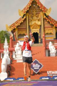 BIB: 5049
                            <button type="button" onclick="openModal(22530959)" class="btn btn-primary btn-sm float-right btn-popup" data-toggle="modal" data-target=".modal-high-quality">
                        <i class="fas fa-shopping-cart"></i> Add to Cart
                    </button>
                                            <button type="button" onclick="isThisMe(22530959, true)" class="btn btn-success btn-sm float-right btn-popup btn-isme hidden" data-toggle="tooltip" data-placement="bottom" title="นี่คือรูปของคุณใช่ไหม คลิกที่นี่เพื่อเอาเข้าอัลบั้ม">
                        <i class="fas fa-plus"></i> Add to album
                    </button>
                    <button type="button" onclick="isThisMe(22530959, false)" class="btn btn-warning btn-sm float-right btn-popup btn-isnotme hidden">
                        <i class="fas fa-ban"></i> Remove from album
                    </button>