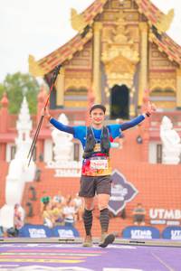 BIB: 5460
                            <button type="button" onclick="openModal(22561082)" class="btn btn-primary btn-sm float-right btn-popup" data-toggle="modal" data-target=".modal-high-quality">
                        <i class="fas fa-shopping-cart"></i> Add to Cart
                    </button>
                                            <button type="button" onclick="isThisMe(22561082, true)" class="btn btn-success btn-sm float-right btn-popup btn-isme hidden" data-toggle="tooltip" data-placement="bottom" title="นี่คือรูปของคุณใช่ไหม คลิกที่นี่เพื่อเอาเข้าอัลบั้ม">
                        <i class="fas fa-plus"></i> Add to album
                    </button>
                    <button type="button" onclick="isThisMe(22561082, false)" class="btn btn-warning btn-sm float-right btn-popup btn-isnotme hidden">
                        <i class="fas fa-ban"></i> Remove from album
                    </button>