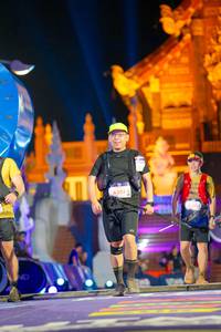 BIB: 6201
                            <button type="button" onclick="openModal(22647300)" class="btn btn-primary btn-sm float-right btn-popup" data-toggle="modal" data-target=".modal-high-quality">
                        <i class="fas fa-shopping-cart"></i> Add to Cart
                    </button>
                                            <button type="button" onclick="isThisMe(22647300, true)" class="btn btn-success btn-sm float-right btn-popup btn-isme hidden" data-toggle="tooltip" data-placement="bottom" title="นี่คือรูปของคุณใช่ไหม คลิกที่นี่เพื่อเอาเข้าอัลบั้ม">
                        <i class="fas fa-plus"></i> Add to album
                    </button>
                    <button type="button" onclick="isThisMe(22647300, false)" class="btn btn-warning btn-sm float-right btn-popup btn-isnotme hidden">
                        <i class="fas fa-ban"></i> Remove from album
                    </button>