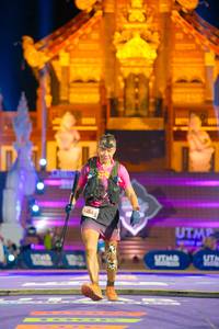 BIB: 5255
                            <button type="button" onclick="openModal(22579257)" class="btn btn-primary btn-sm float-right btn-popup" data-toggle="modal" data-target=".modal-high-quality">
                        <i class="fas fa-shopping-cart"></i> Add to Cart
                    </button>
                                            <button type="button" onclick="isThisMe(22579257, true)" class="btn btn-success btn-sm float-right btn-popup btn-isme hidden" data-toggle="tooltip" data-placement="bottom" title="นี่คือรูปของคุณใช่ไหม คลิกที่นี่เพื่อเอาเข้าอัลบั้ม">
                        <i class="fas fa-plus"></i> Add to album
                    </button>
                    <button type="button" onclick="isThisMe(22579257, false)" class="btn btn-warning btn-sm float-right btn-popup btn-isnotme hidden">
                        <i class="fas fa-ban"></i> Remove from album
                    </button>