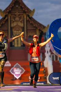 BIB: 818, 5580
                            <button type="button" onclick="openModal(22567012)" class="btn btn-primary btn-sm float-right btn-popup" data-toggle="modal" data-target=".modal-high-quality">
                        <i class="fas fa-shopping-cart"></i> Add to Cart
                    </button>
                                            <button type="button" onclick="isThisMe(22567012, true)" class="btn btn-success btn-sm float-right btn-popup btn-isme hidden" data-toggle="tooltip" data-placement="bottom" title="นี่คือรูปของคุณใช่ไหม คลิกที่นี่เพื่อเอาเข้าอัลบั้ม">
                        <i class="fas fa-plus"></i> Add to album
                    </button>
                    <button type="button" onclick="isThisMe(22567012, false)" class="btn btn-warning btn-sm float-right btn-popup btn-isnotme hidden">
                        <i class="fas fa-ban"></i> Remove from album
                    </button>