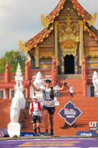 BIB: 5140, 
                            <button type="button" onclick="openModal(22542040)" class="btn btn-primary btn-sm float-right btn-popup" data-toggle="modal" data-target=".modal-high-quality">
                        <i class="fas fa-shopping-cart"></i> Add to Cart
                    </button>
                                            <button type="button" onclick="isThisMe(22542040, true)" class="btn btn-success btn-sm float-right btn-popup btn-isme hidden" data-toggle="tooltip" data-placement="bottom" title="นี่คือรูปของคุณใช่ไหม คลิกที่นี่เพื่อเอาเข้าอัลบั้ม">
                        <i class="fas fa-plus"></i> Add to album
                    </button>
                    <button type="button" onclick="isThisMe(22542040, false)" class="btn btn-warning btn-sm float-right btn-popup btn-isnotme hidden">
                        <i class="fas fa-ban"></i> Remove from album
                    </button>