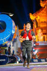 BIB: 610
                            <button type="button" onclick="openModal(22644753)" class="btn btn-primary btn-sm float-right btn-popup" data-toggle="modal" data-target=".modal-high-quality">
                        <i class="fas fa-shopping-cart"></i> Add to Cart
                    </button>
                                            <button type="button" onclick="isThisMe(22644753, true)" class="btn btn-success btn-sm float-right btn-popup btn-isme hidden" data-toggle="tooltip" data-placement="bottom" title="นี่คือรูปของคุณใช่ไหม คลิกที่นี่เพื่อเอาเข้าอัลบั้ม">
                        <i class="fas fa-plus"></i> Add to album
                    </button>
                    <button type="button" onclick="isThisMe(22644753, false)" class="btn btn-warning btn-sm float-right btn-popup btn-isnotme hidden">
                        <i class="fas fa-ban"></i> Remove from album
                    </button>