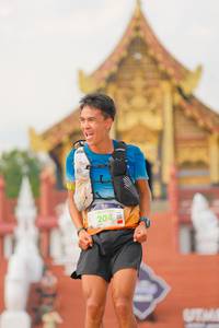 BIB: 204
                            <button type="button" onclick="openModal(22545549)" class="btn btn-primary btn-sm float-right btn-popup" data-toggle="modal" data-target=".modal-high-quality">
                        <i class="fas fa-shopping-cart"></i> Add to Cart
                    </button>
                                            <button type="button" onclick="isThisMe(22545549, true)" class="btn btn-success btn-sm float-right btn-popup btn-isme hidden" data-toggle="tooltip" data-placement="bottom" title="นี่คือรูปของคุณใช่ไหม คลิกที่นี่เพื่อเอาเข้าอัลบั้ม">
                        <i class="fas fa-plus"></i> Add to album
                    </button>
                    <button type="button" onclick="isThisMe(22545549, false)" class="btn btn-warning btn-sm float-right btn-popup btn-isnotme hidden">
                        <i class="fas fa-ban"></i> Remove from album
                    </button>