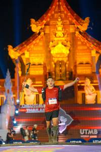 BIB: 6161
                            <button type="button" onclick="openModal(22568364)" class="btn btn-primary btn-sm float-right btn-popup" data-toggle="modal" data-target=".modal-high-quality">
                        <i class="fas fa-shopping-cart"></i> Add to Cart
                    </button>
                                            <button type="button" onclick="isThisMe(22568364, true)" class="btn btn-success btn-sm float-right btn-popup btn-isme hidden" data-toggle="tooltip" data-placement="bottom" title="นี่คือรูปของคุณใช่ไหม คลิกที่นี่เพื่อเอาเข้าอัลบั้ม">
                        <i class="fas fa-plus"></i> Add to album
                    </button>
                    <button type="button" onclick="isThisMe(22568364, false)" class="btn btn-warning btn-sm float-right btn-popup btn-isnotme hidden">
                        <i class="fas fa-ban"></i> Remove from album
                    </button>