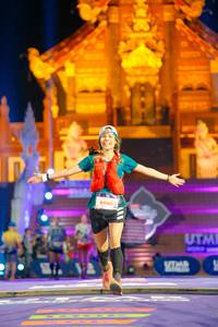 BIB: 6060
                            <button type="button" onclick="openModal(22580650)" class="btn btn-primary btn-sm float-right btn-popup" data-toggle="modal" data-target=".modal-high-quality">
                        <i class="fas fa-shopping-cart"></i> Add to Cart
                    </button>
                                            <button type="button" onclick="isThisMe(22580650, true)" class="btn btn-success btn-sm float-right btn-popup btn-isme hidden" data-toggle="tooltip" data-placement="bottom" title="นี่คือรูปของคุณใช่ไหม คลิกที่นี่เพื่อเอาเข้าอัลบั้ม">
                        <i class="fas fa-plus"></i> Add to album
                    </button>
                    <button type="button" onclick="isThisMe(22580650, false)" class="btn btn-warning btn-sm float-right btn-popup btn-isnotme hidden">
                        <i class="fas fa-ban"></i> Remove from album
                    </button>