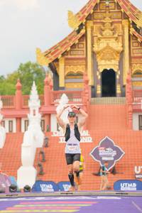 BIB: 3615
                            <button type="button" onclick="openModal(22549415)" class="btn btn-primary btn-sm float-right btn-popup" data-toggle="modal" data-target=".modal-high-quality">
                        <i class="fas fa-shopping-cart"></i> Add to Cart
                    </button>
                                            <button type="button" onclick="isThisMe(22549415, true)" class="btn btn-success btn-sm float-right btn-popup btn-isme hidden" data-toggle="tooltip" data-placement="bottom" title="นี่คือรูปของคุณใช่ไหม คลิกที่นี่เพื่อเอาเข้าอัลบั้ม">
                        <i class="fas fa-plus"></i> Add to album
                    </button>
                    <button type="button" onclick="isThisMe(22549415, false)" class="btn btn-warning btn-sm float-right btn-popup btn-isnotme hidden">
                        <i class="fas fa-ban"></i> Remove from album
                    </button>