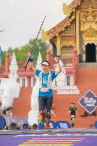 BIB: 230
                            <button type="button" onclick="openModal(22546068)" class="btn btn-primary btn-sm float-right btn-popup" data-toggle="modal" data-target=".modal-high-quality">
                        <i class="fas fa-shopping-cart"></i> Add to Cart
                    </button>
                                            <button type="button" onclick="isThisMe(22546068, true)" class="btn btn-success btn-sm float-right btn-popup btn-isme hidden" data-toggle="tooltip" data-placement="bottom" title="นี่คือรูปของคุณใช่ไหม คลิกที่นี่เพื่อเอาเข้าอัลบั้ม">
                        <i class="fas fa-plus"></i> Add to album
                    </button>
                    <button type="button" onclick="isThisMe(22546068, false)" class="btn btn-warning btn-sm float-right btn-popup btn-isnotme hidden">
                        <i class="fas fa-ban"></i> Remove from album
                    </button>