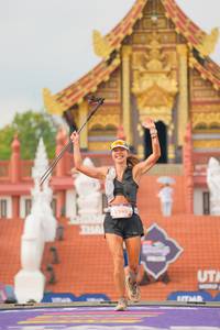 BIB: 5240
                            <button type="button" onclick="openModal(22537207)" class="btn btn-primary btn-sm float-right btn-popup" data-toggle="modal" data-target=".modal-high-quality">
                        <i class="fas fa-shopping-cart"></i> Add to Cart
                    </button>
                                            <button type="button" onclick="isThisMe(22537207, true)" class="btn btn-success btn-sm float-right btn-popup btn-isme hidden" data-toggle="tooltip" data-placement="bottom" title="นี่คือรูปของคุณใช่ไหม คลิกที่นี่เพื่อเอาเข้าอัลบั้ม">
                        <i class="fas fa-plus"></i> Add to album
                    </button>
                    <button type="button" onclick="isThisMe(22537207, false)" class="btn btn-warning btn-sm float-right btn-popup btn-isnotme hidden">
                        <i class="fas fa-ban"></i> Remove from album
                    </button>