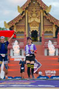 BIB: 005
                            <button type="button" onclick="openModal(22565291)" class="btn btn-primary btn-sm float-right btn-popup" data-toggle="modal" data-target=".modal-high-quality">
                        <i class="fas fa-shopping-cart"></i> Add to Cart
                    </button>
                                            <button type="button" onclick="isThisMe(22565291, true)" class="btn btn-success btn-sm float-right btn-popup btn-isme hidden" data-toggle="tooltip" data-placement="bottom" title="นี่คือรูปของคุณใช่ไหม คลิกที่นี่เพื่อเอาเข้าอัลบั้ม">
                        <i class="fas fa-plus"></i> Add to album
                    </button>
                    <button type="button" onclick="isThisMe(22565291, false)" class="btn btn-warning btn-sm float-right btn-popup btn-isnotme hidden">
                        <i class="fas fa-ban"></i> Remove from album
                    </button>