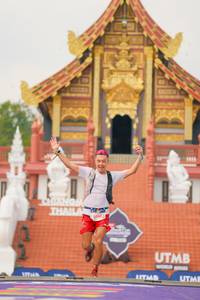 BIB: 5090
                            <button type="button" onclick="openModal(22536237)" class="btn btn-primary btn-sm float-right btn-popup" data-toggle="modal" data-target=".modal-high-quality">
                        <i class="fas fa-shopping-cart"></i> Add to Cart
                    </button>
                                            <button type="button" onclick="isThisMe(22536237, true)" class="btn btn-success btn-sm float-right btn-popup btn-isme hidden" data-toggle="tooltip" data-placement="bottom" title="นี่คือรูปของคุณใช่ไหม คลิกที่นี่เพื่อเอาเข้าอัลบั้ม">
                        <i class="fas fa-plus"></i> Add to album
                    </button>
                    <button type="button" onclick="isThisMe(22536237, false)" class="btn btn-warning btn-sm float-right btn-popup btn-isnotme hidden">
                        <i class="fas fa-ban"></i> Remove from album
                    </button>