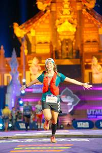 BIB: 6060
                            <button type="button" onclick="openModal(22580653)" class="btn btn-primary btn-sm float-right btn-popup" data-toggle="modal" data-target=".modal-high-quality">
                        <i class="fas fa-shopping-cart"></i> Add to Cart
                    </button>
                                            <button type="button" onclick="isThisMe(22580653, true)" class="btn btn-success btn-sm float-right btn-popup btn-isme hidden" data-toggle="tooltip" data-placement="bottom" title="นี่คือรูปของคุณใช่ไหม คลิกที่นี่เพื่อเอาเข้าอัลบั้ม">
                        <i class="fas fa-plus"></i> Add to album
                    </button>
                    <button type="button" onclick="isThisMe(22580653, false)" class="btn btn-warning btn-sm float-right btn-popup btn-isnotme hidden">
                        <i class="fas fa-ban"></i> Remove from album
                    </button>