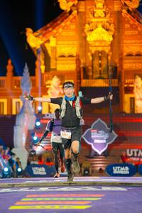 BIB: 452, 
                            <button type="button" onclick="openModal(22578701)" class="btn btn-primary btn-sm float-right btn-popup" data-toggle="modal" data-target=".modal-high-quality">
                        <i class="fas fa-shopping-cart"></i> Add to Cart
                    </button>
                                            <button type="button" onclick="isThisMe(22578701, true)" class="btn btn-success btn-sm float-right btn-popup btn-isme hidden" data-toggle="tooltip" data-placement="bottom" title="นี่คือรูปของคุณใช่ไหม คลิกที่นี่เพื่อเอาเข้าอัลบั้ม">
                        <i class="fas fa-plus"></i> Add to album
                    </button>
                    <button type="button" onclick="isThisMe(22578701, false)" class="btn btn-warning btn-sm float-right btn-popup btn-isnotme hidden">
                        <i class="fas fa-ban"></i> Remove from album
                    </button>