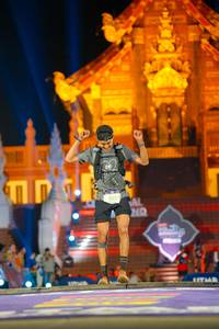 BIB: 252
                            <button type="button" onclick="openModal(22580310)" class="btn btn-primary btn-sm float-right btn-popup" data-toggle="modal" data-target=".modal-high-quality">
                        <i class="fas fa-shopping-cart"></i> Add to Cart
                    </button>
                                            <button type="button" onclick="isThisMe(22580310, true)" class="btn btn-success btn-sm float-right btn-popup btn-isme hidden" data-toggle="tooltip" data-placement="bottom" title="นี่คือรูปของคุณใช่ไหม คลิกที่นี่เพื่อเอาเข้าอัลบั้ม">
                        <i class="fas fa-plus"></i> Add to album
                    </button>
                    <button type="button" onclick="isThisMe(22580310, false)" class="btn btn-warning btn-sm float-right btn-popup btn-isnotme hidden">
                        <i class="fas fa-ban"></i> Remove from album
                    </button>