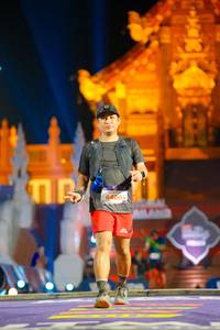 BIB: 6400
                            <button type="button" onclick="openModal(22647396)" class="btn btn-primary btn-sm float-right btn-popup" data-toggle="modal" data-target=".modal-high-quality">
                        <i class="fas fa-shopping-cart"></i> Add to Cart
                    </button>
                                            <button type="button" onclick="isThisMe(22647396, true)" class="btn btn-success btn-sm float-right btn-popup btn-isme hidden" data-toggle="tooltip" data-placement="bottom" title="นี่คือรูปของคุณใช่ไหม คลิกที่นี่เพื่อเอาเข้าอัลบั้ม">
                        <i class="fas fa-plus"></i> Add to album
                    </button>
                    <button type="button" onclick="isThisMe(22647396, false)" class="btn btn-warning btn-sm float-right btn-popup btn-isnotme hidden">
                        <i class="fas fa-ban"></i> Remove from album
                    </button>