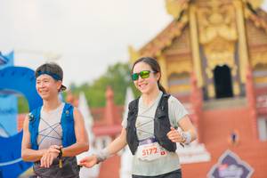 BIB: 5172
                            <button type="button" onclick="openModal(22545852)" class="btn btn-primary btn-sm float-right btn-popup" data-toggle="modal" data-target=".modal-high-quality">
                        <i class="fas fa-shopping-cart"></i> Add to Cart
                    </button>
                                            <button type="button" onclick="isThisMe(22545852, true)" class="btn btn-success btn-sm float-right btn-popup btn-isme hidden" data-toggle="tooltip" data-placement="bottom" title="นี่คือรูปของคุณใช่ไหม คลิกที่นี่เพื่อเอาเข้าอัลบั้ม">
                        <i class="fas fa-plus"></i> Add to album
                    </button>
                    <button type="button" onclick="isThisMe(22545852, false)" class="btn btn-warning btn-sm float-right btn-popup btn-isnotme hidden">
                        <i class="fas fa-ban"></i> Remove from album
                    </button>