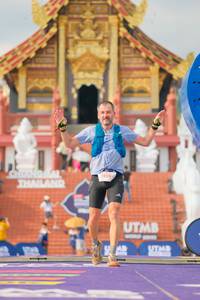 BIB: 5139
                            <button type="button" onclick="openModal(22542902)" class="btn btn-primary btn-sm float-right btn-popup" data-toggle="modal" data-target=".modal-high-quality">
                        <i class="fas fa-shopping-cart"></i> Add to Cart
                    </button>
                                            <button type="button" onclick="isThisMe(22542902, true)" class="btn btn-success btn-sm float-right btn-popup btn-isme hidden" data-toggle="tooltip" data-placement="bottom" title="นี่คือรูปของคุณใช่ไหม คลิกที่นี่เพื่อเอาเข้าอัลบั้ม">
                        <i class="fas fa-plus"></i> Add to album
                    </button>
                    <button type="button" onclick="isThisMe(22542902, false)" class="btn btn-warning btn-sm float-right btn-popup btn-isnotme hidden">
                        <i class="fas fa-ban"></i> Remove from album
                    </button>