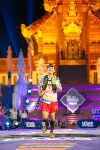 BIB: 133
                            <button type="button" onclick="openModal(22580020)" class="btn btn-primary btn-sm float-right btn-popup" data-toggle="modal" data-target=".modal-high-quality">
                        <i class="fas fa-shopping-cart"></i> Add to Cart
                    </button>
                                            <button type="button" onclick="isThisMe(22580020, true)" class="btn btn-success btn-sm float-right btn-popup btn-isme hidden" data-toggle="tooltip" data-placement="bottom" title="นี่คือรูปของคุณใช่ไหม คลิกที่นี่เพื่อเอาเข้าอัลบั้ม">
                        <i class="fas fa-plus"></i> Add to album
                    </button>
                    <button type="button" onclick="isThisMe(22580020, false)" class="btn btn-warning btn-sm float-right btn-popup btn-isnotme hidden">
                        <i class="fas fa-ban"></i> Remove from album
                    </button>