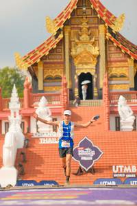 BIB: 310
                            <button type="button" onclick="openModal(22537539)" class="btn btn-primary btn-sm float-right btn-popup" data-toggle="modal" data-target=".modal-high-quality">
                        <i class="fas fa-shopping-cart"></i> Add to Cart
                    </button>
                                            <button type="button" onclick="isThisMe(22537539, true)" class="btn btn-success btn-sm float-right btn-popup btn-isme hidden" data-toggle="tooltip" data-placement="bottom" title="นี่คือรูปของคุณใช่ไหม คลิกที่นี่เพื่อเอาเข้าอัลบั้ม">
                        <i class="fas fa-plus"></i> Add to album
                    </button>
                    <button type="button" onclick="isThisMe(22537539, false)" class="btn btn-warning btn-sm float-right btn-popup btn-isnotme hidden">
                        <i class="fas fa-ban"></i> Remove from album
                    </button>