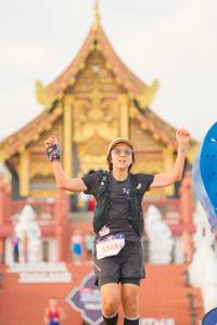 BIB: 5385
                            <button type="button" onclick="openModal(22551522)" class="btn btn-primary btn-sm float-right btn-popup" data-toggle="modal" data-target=".modal-high-quality">
                        <i class="fas fa-shopping-cart"></i> Add to Cart
                    </button>
                                            <button type="button" onclick="isThisMe(22551522, true)" class="btn btn-success btn-sm float-right btn-popup btn-isme hidden" data-toggle="tooltip" data-placement="bottom" title="นี่คือรูปของคุณใช่ไหม คลิกที่นี่เพื่อเอาเข้าอัลบั้ม">
                        <i class="fas fa-plus"></i> Add to album
                    </button>
                    <button type="button" onclick="isThisMe(22551522, false)" class="btn btn-warning btn-sm float-right btn-popup btn-isnotme hidden">
                        <i class="fas fa-ban"></i> Remove from album
                    </button>