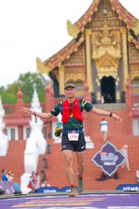 BIB: 5226
                            <button type="button" onclick="openModal(22555339)" class="btn btn-primary btn-sm float-right btn-popup" data-toggle="modal" data-target=".modal-high-quality">
                        <i class="fas fa-shopping-cart"></i> Add to Cart
                    </button>
                                            <button type="button" onclick="isThisMe(22555339, true)" class="btn btn-success btn-sm float-right btn-popup btn-isme hidden" data-toggle="tooltip" data-placement="bottom" title="นี่คือรูปของคุณใช่ไหม คลิกที่นี่เพื่อเอาเข้าอัลบั้ม">
                        <i class="fas fa-plus"></i> Add to album
                    </button>
                    <button type="button" onclick="isThisMe(22555339, false)" class="btn btn-warning btn-sm float-right btn-popup btn-isnotme hidden">
                        <i class="fas fa-ban"></i> Remove from album
                    </button>