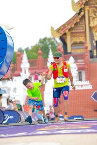 BIB: 5185
                            <button type="button" onclick="openModal(22555432)" class="btn btn-primary btn-sm float-right btn-popup" data-toggle="modal" data-target=".modal-high-quality">
                        <i class="fas fa-shopping-cart"></i> Add to Cart
                    </button>
                                            <button type="button" onclick="isThisMe(22555432, true)" class="btn btn-success btn-sm float-right btn-popup btn-isme hidden" data-toggle="tooltip" data-placement="bottom" title="นี่คือรูปของคุณใช่ไหม คลิกที่นี่เพื่อเอาเข้าอัลบั้ม">
                        <i class="fas fa-plus"></i> Add to album
                    </button>
                    <button type="button" onclick="isThisMe(22555432, false)" class="btn btn-warning btn-sm float-right btn-popup btn-isnotme hidden">
                        <i class="fas fa-ban"></i> Remove from album
                    </button>